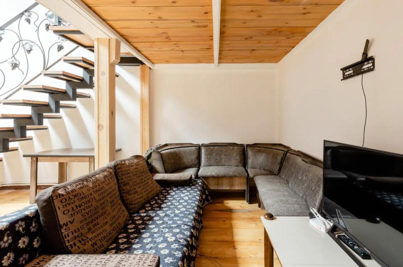 Lovely Dulcet Loft In Center Of Rustaveli Тбилиси Экстерьер фото